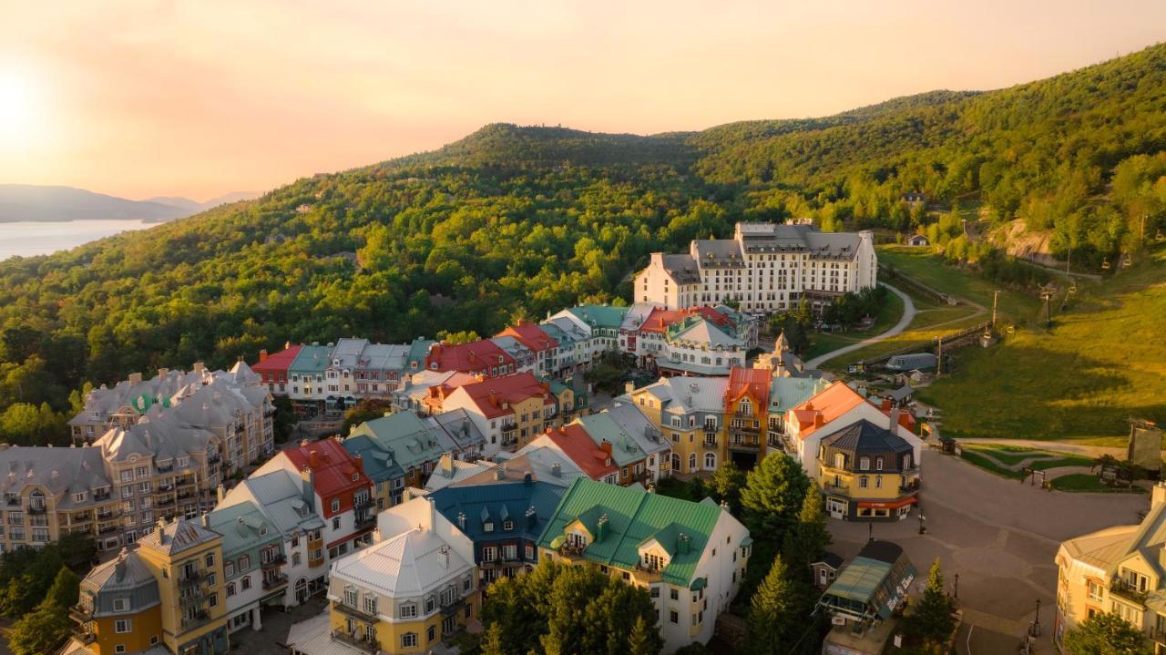 Fairmont Tremblant Hotel Exterior photo